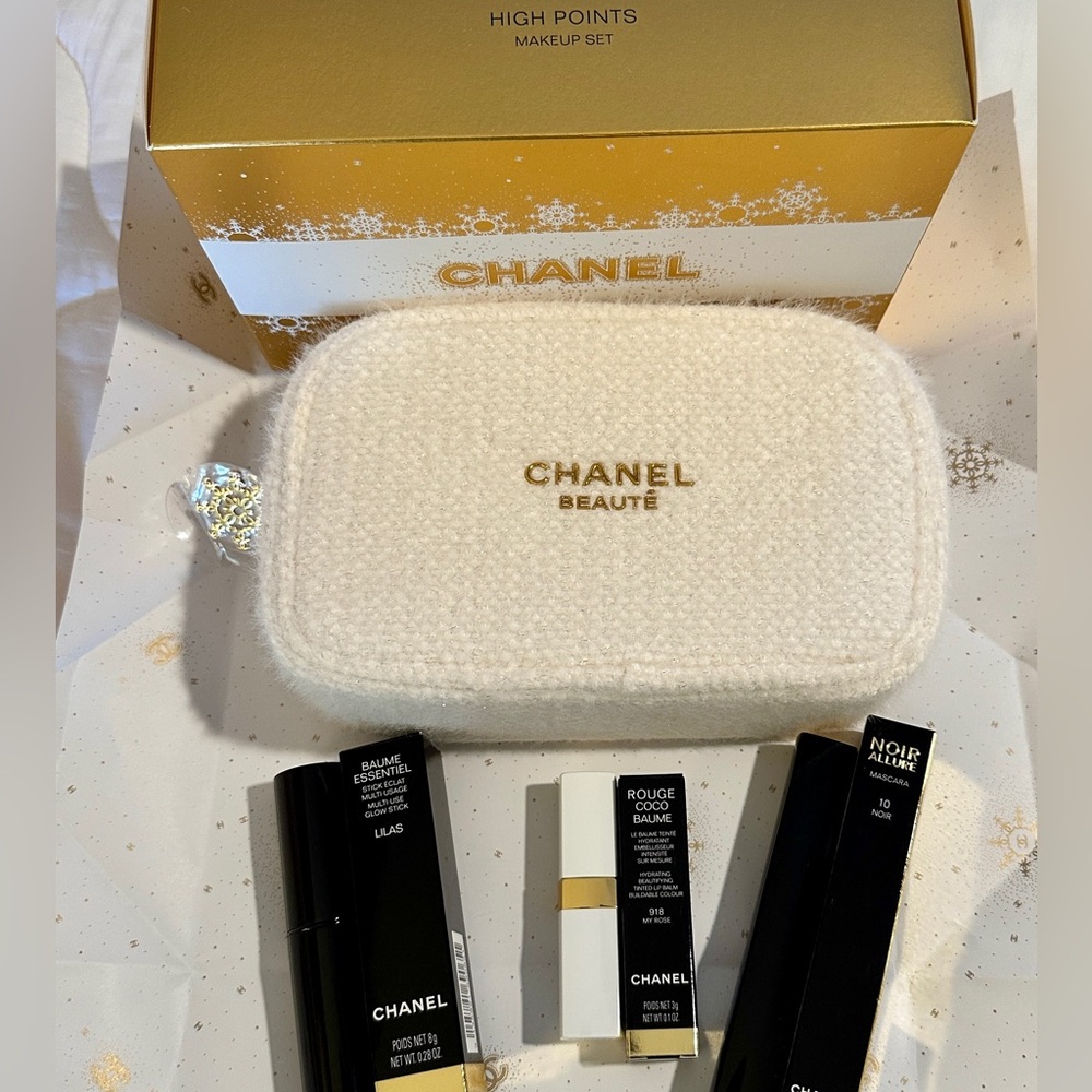 ❌SOLD ELSEWHERE❌NIB ADVANCED RELEASE Chanel Holiday High Points 2024 Makeup Set - Picture 2 of 11